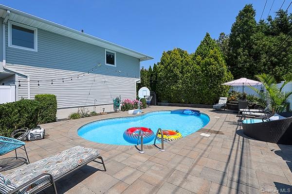 #6 photo, 12 Barnum Avenue, Plainview , NY 11803