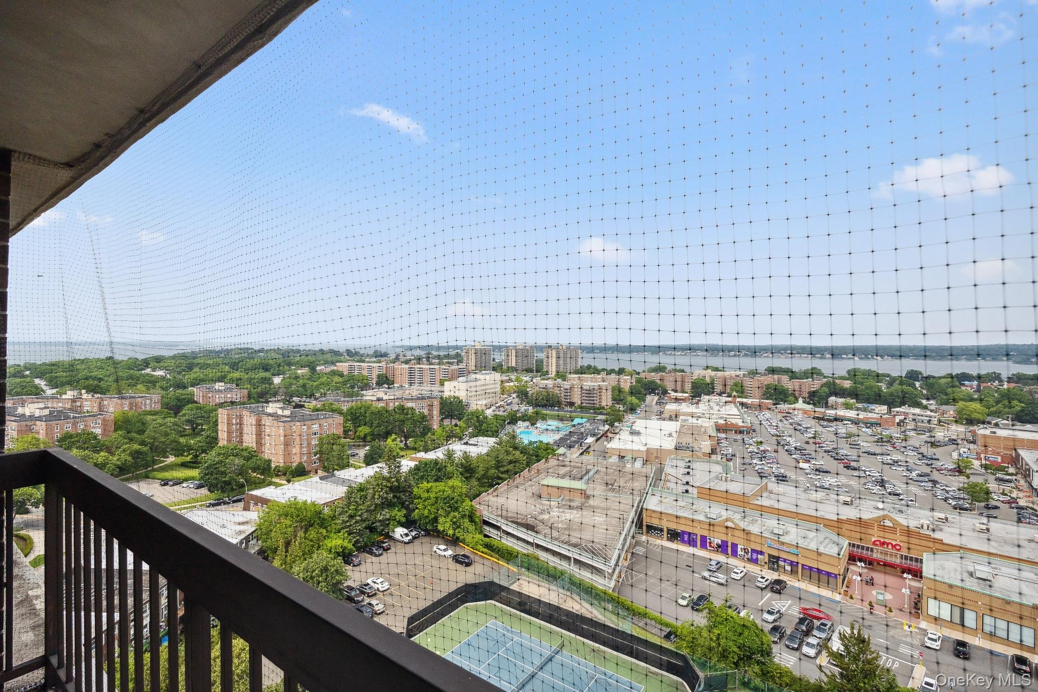 #14 photo, 2 Bay Club Drive, クイーンズ区 Bayside , NY 11360