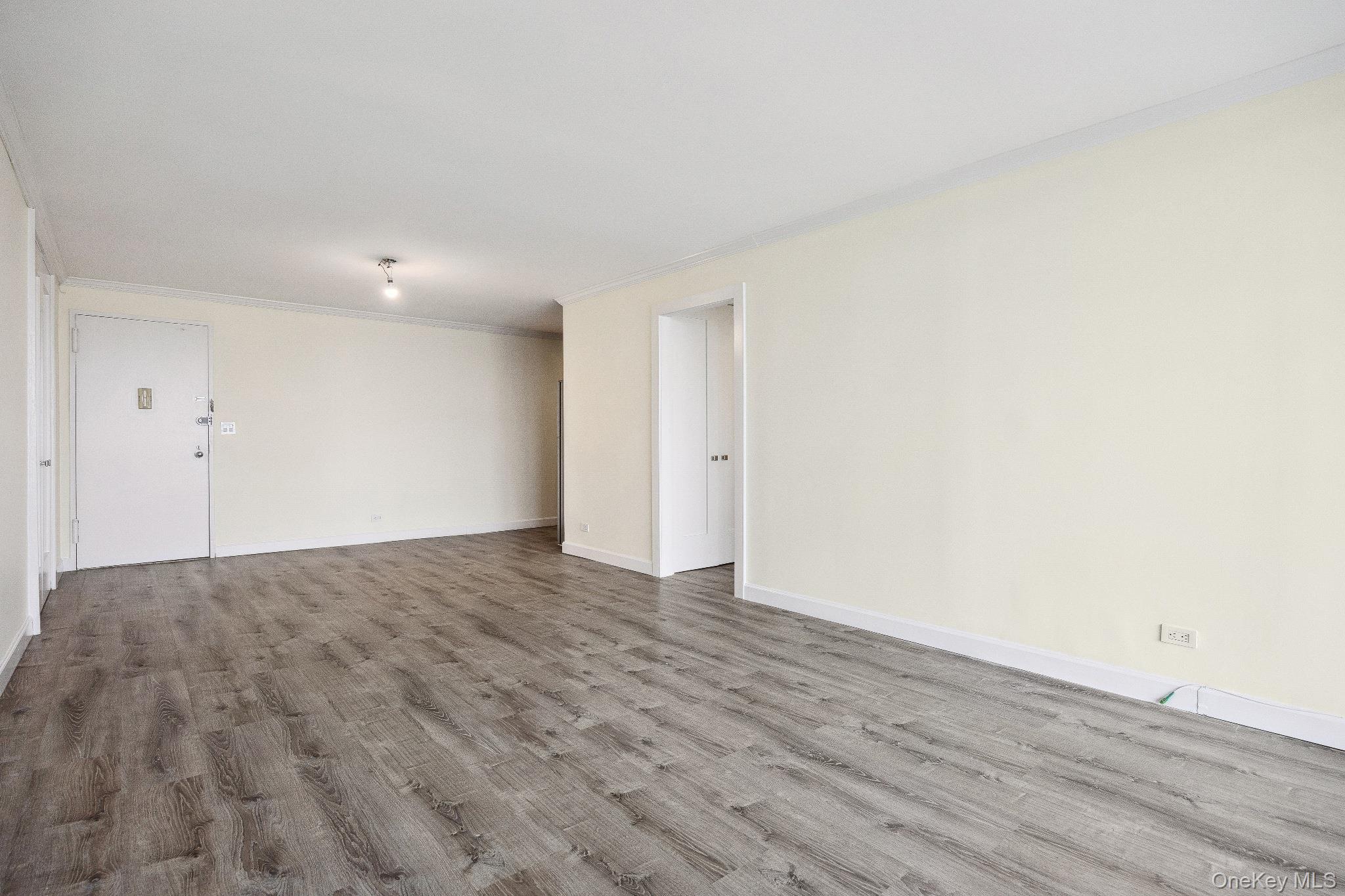 #7 photo, 2 Bay Club Drive, クイーンズ区 Bayside , NY 11360