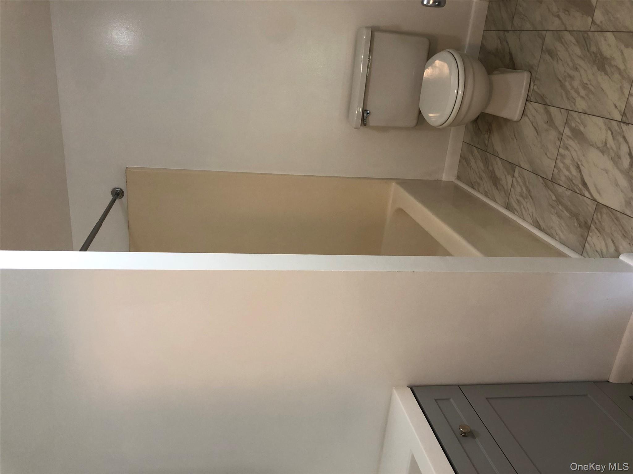 #15 photo, 13 Wake Robin, Call Listing Agent , NY 12020