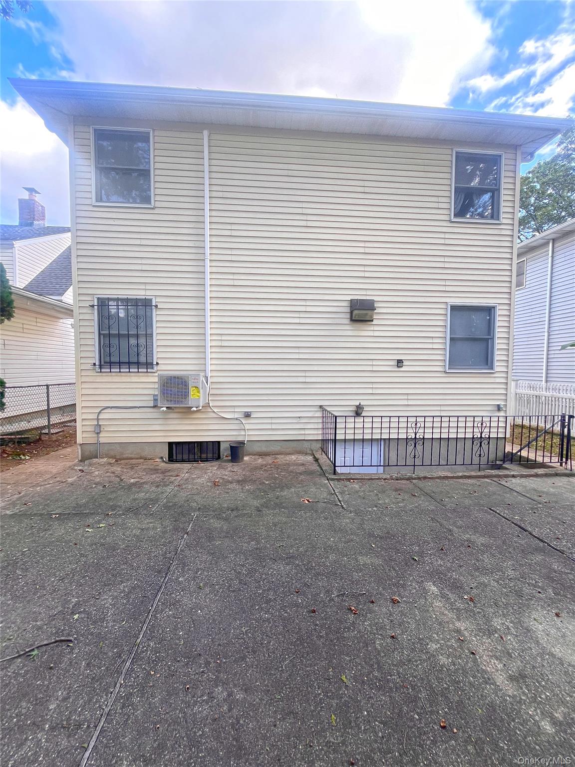 #11 photo, 406 Plainfield Avenue, Floral Park , NY 11001