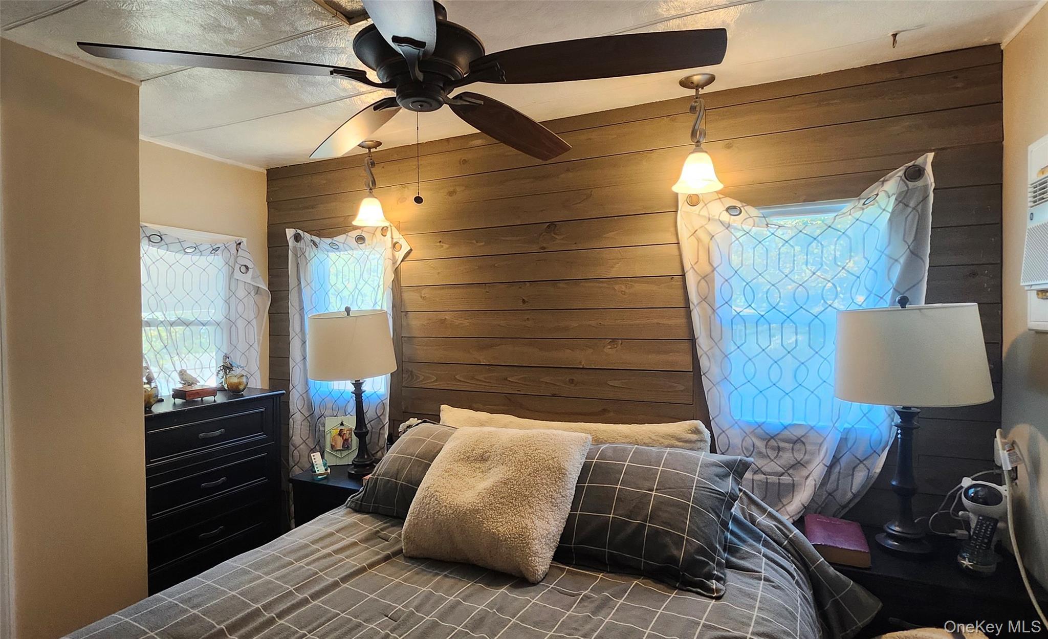 #10 photo, 75 Minuteman Drive, サフォーク郡 Bohemia , NY 11716