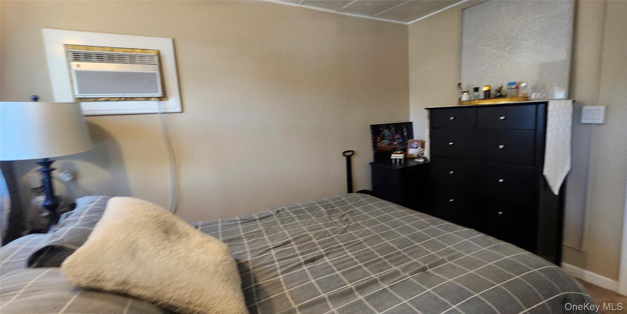 #9 photo, 75 Minuteman Drive, サフォーク郡 Bohemia , NY 11716