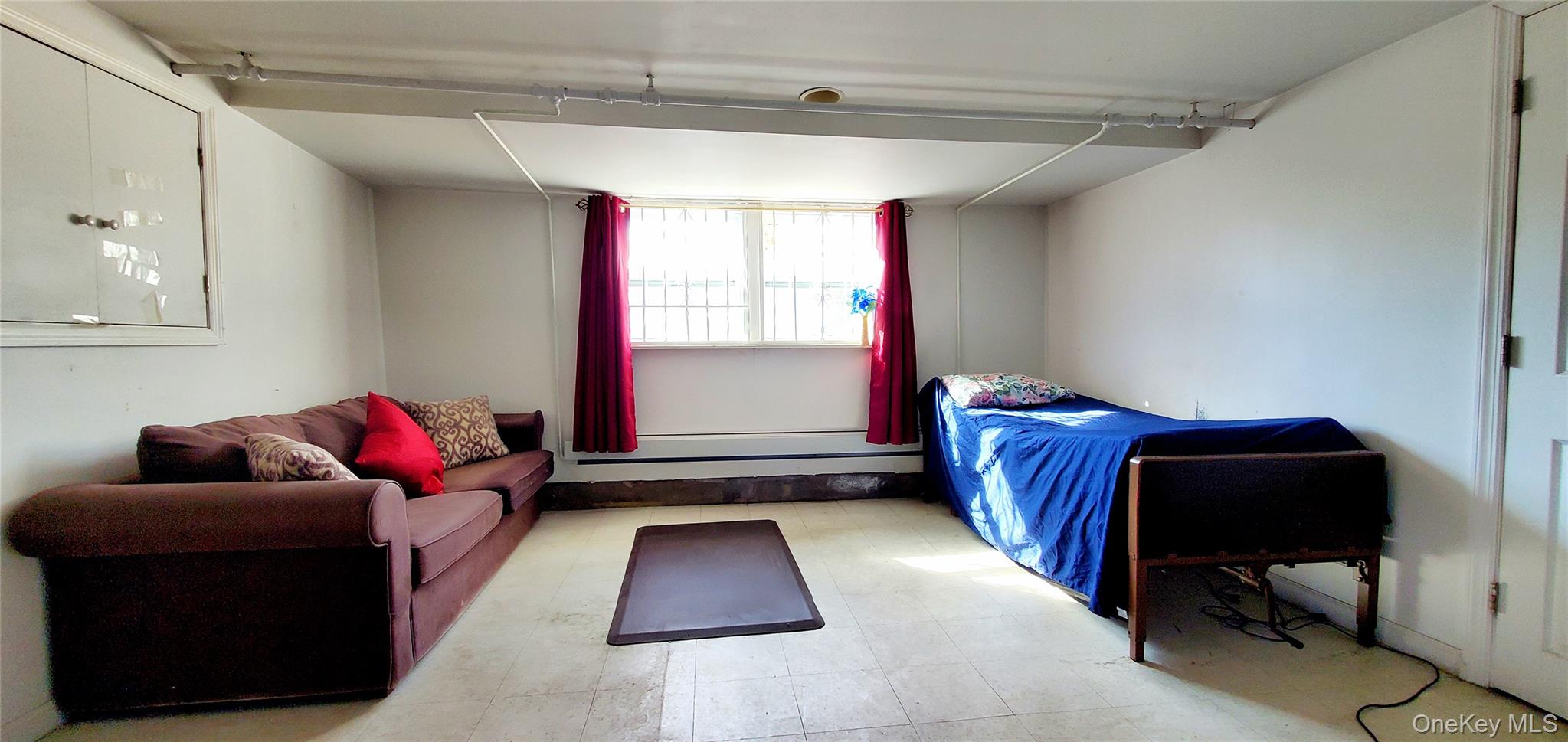 #13 photo, 318 Beach 42nd Street, Arverne , NY 11691