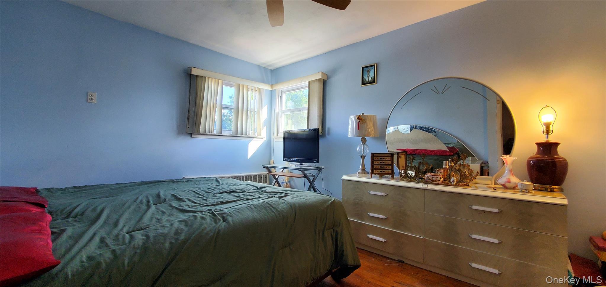 #20 photo, 318 Beach 42nd Street, Arverne , NY 11691