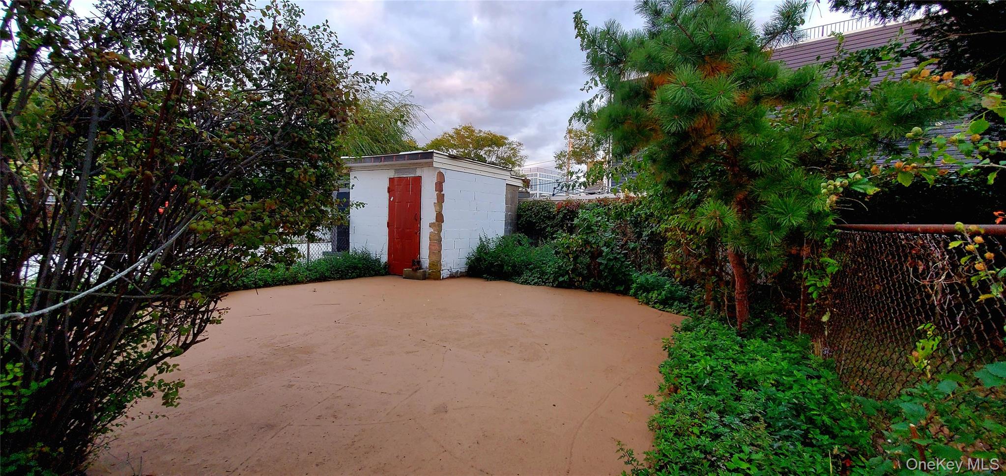 #5 photo, 318 Beach 42nd Street, Arverne , NY 11691