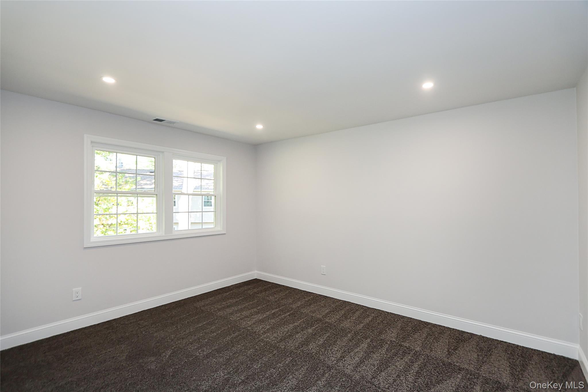 #16 photo, 10 Smith, サフォーク郡 Yaphank , NY 11980