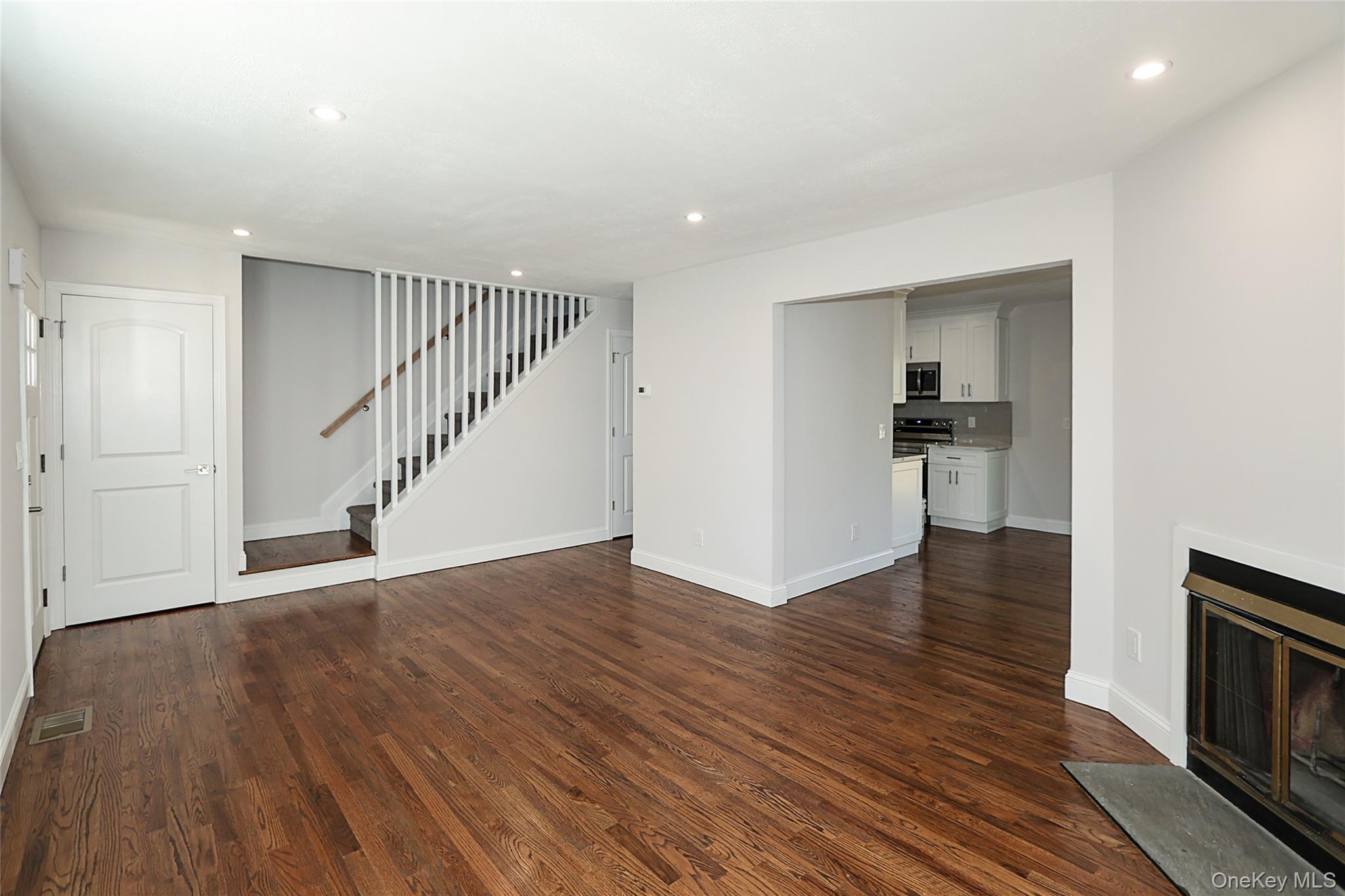 #6 photo, 10 Smith, サフォーク郡 Yaphank , NY 11980