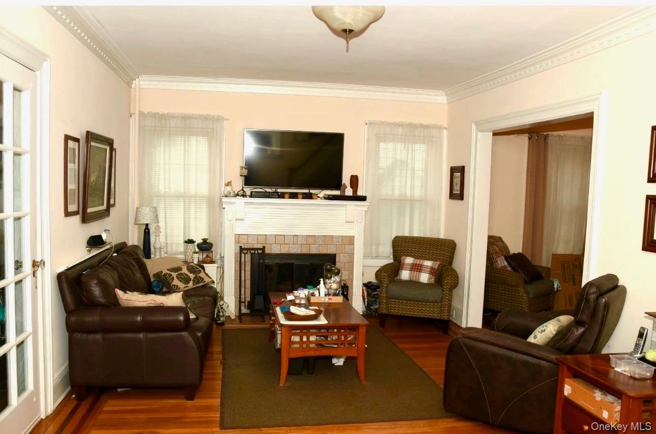 #3 photo, 43-56 168 Street, Flushing , NY 11358