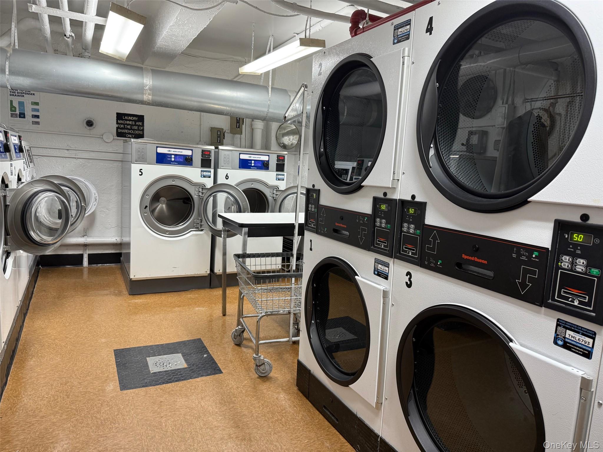 #10 photo, 83-30 98 Street, クイーンズ区 Woodhaven , NY 11421