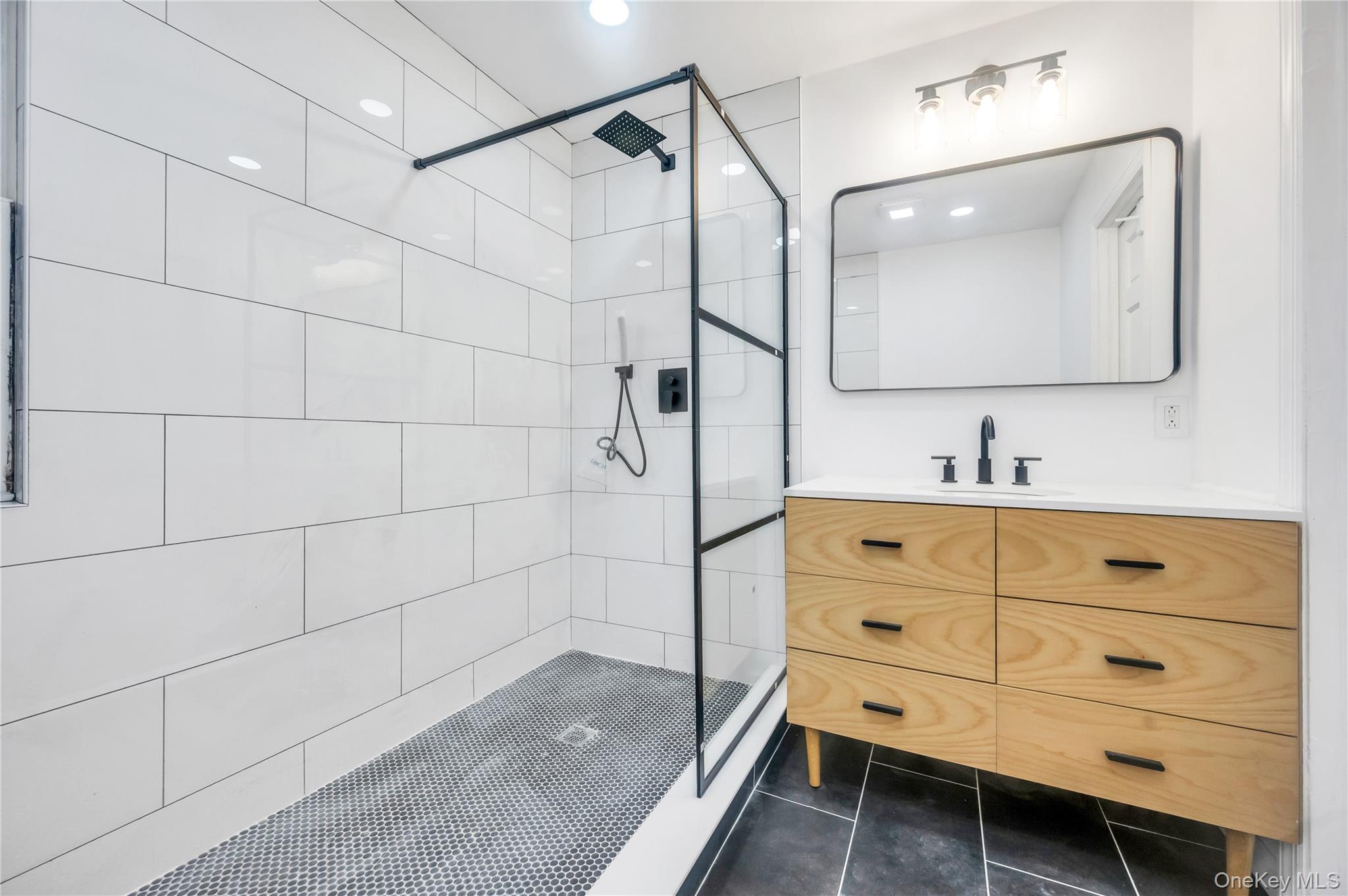 #10 photo, 21 Van Brunt Road, Broad Channel , NY 11693