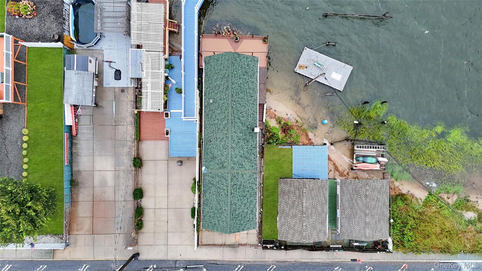 #2 photo, 21 Van Brunt Road, Broad Channel , NY 11693