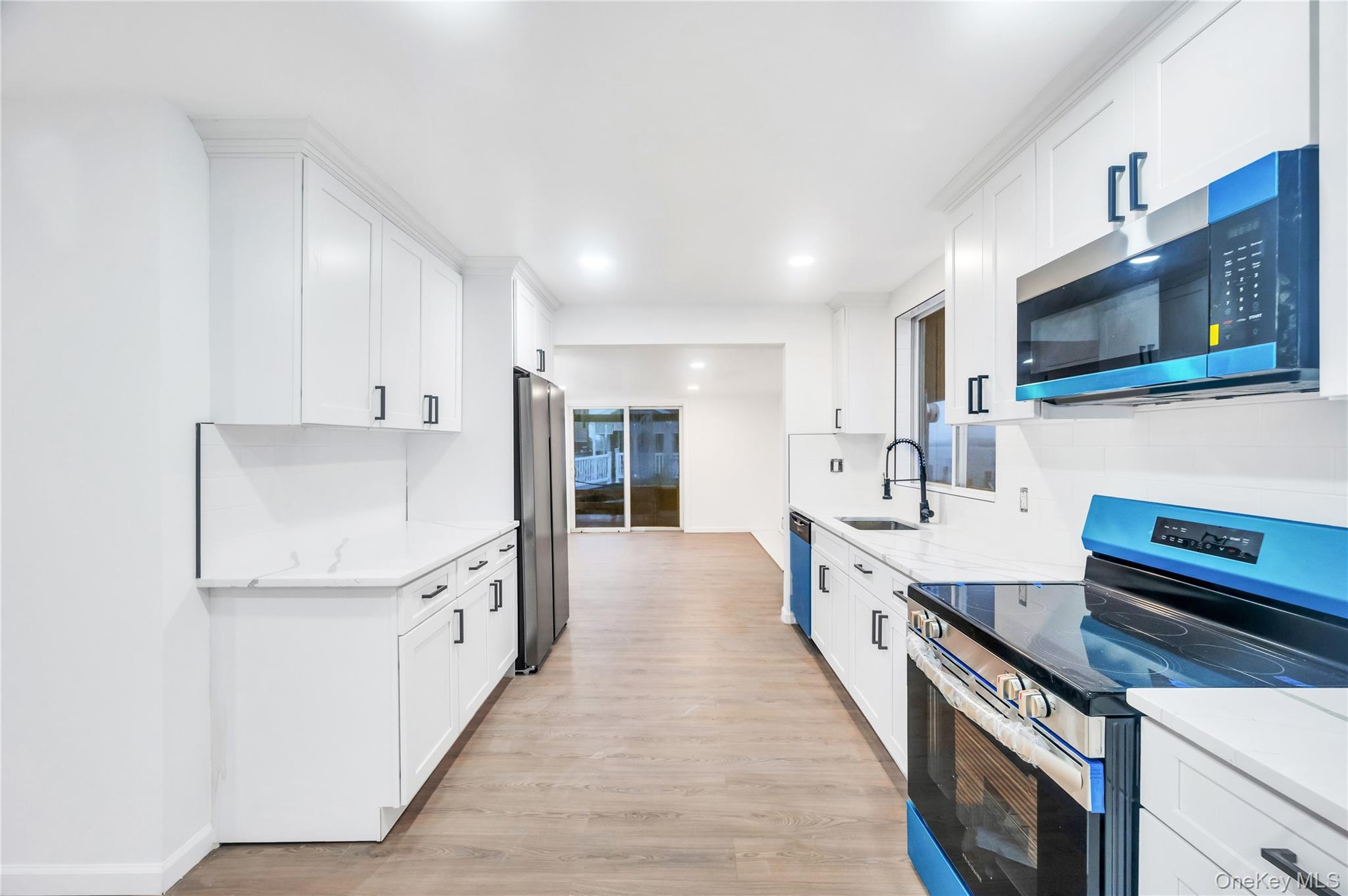 #7 photo, 21 Van Brunt Road, Broad Channel , NY 11693