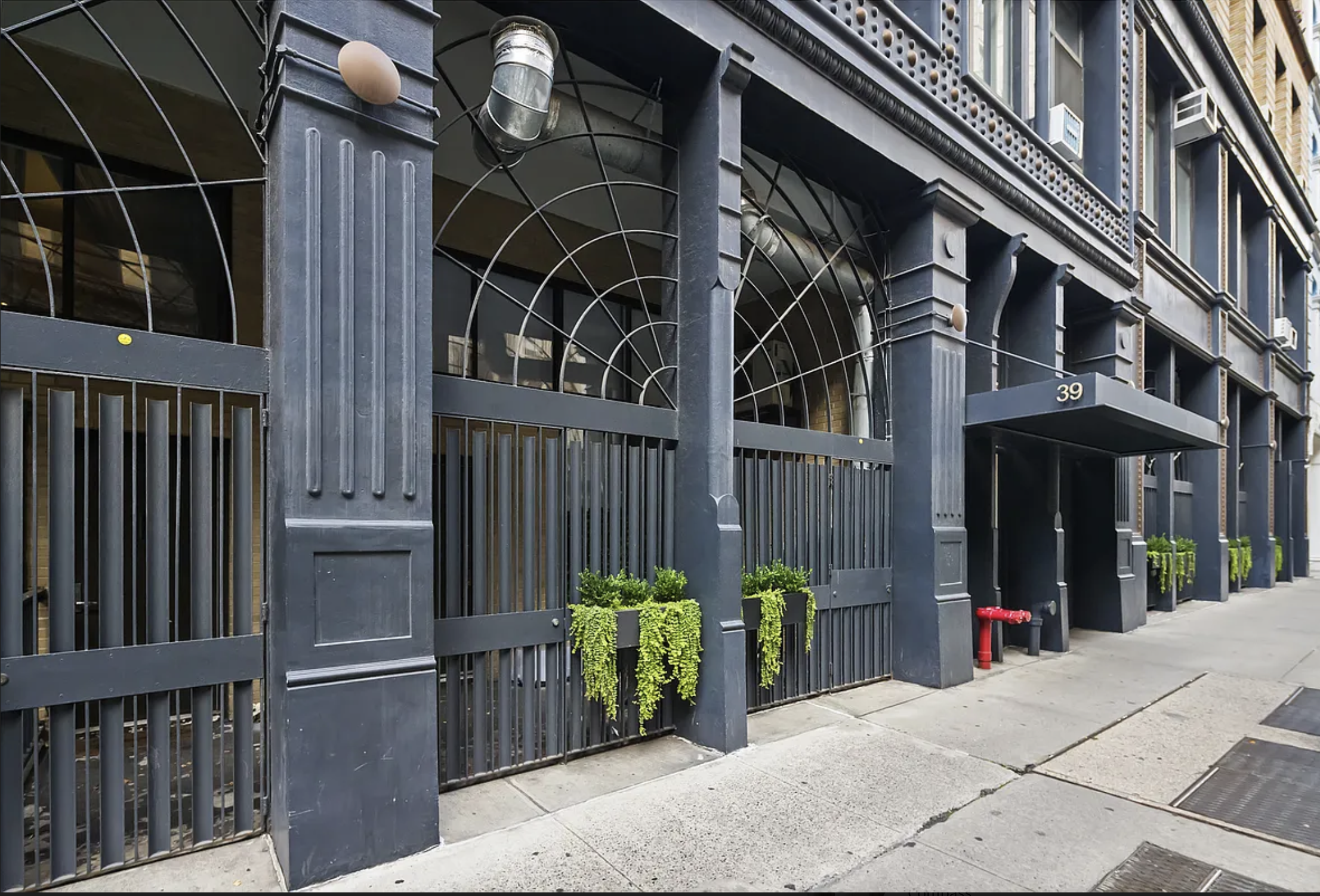 #13 photo, 39 E 12th Street, Greenwich Village , NY 10003