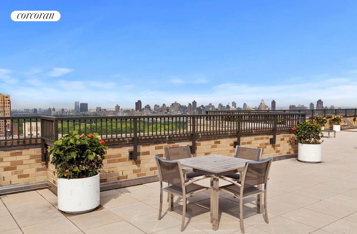 #15 photo, 10 W 66TH Street, マンハッタン Lincoln Square , NY 10023