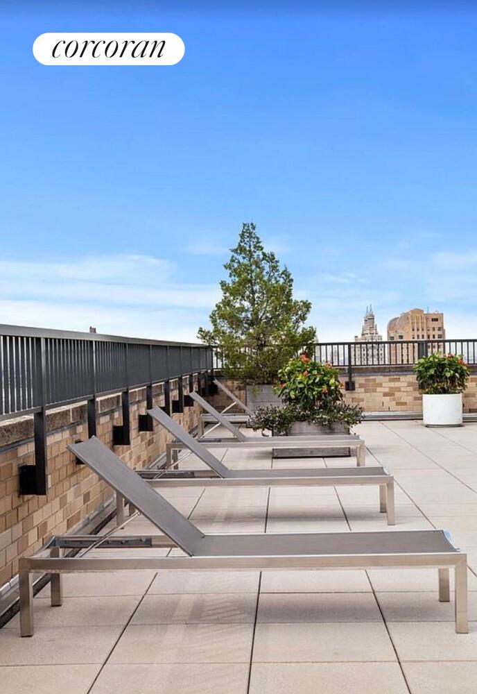 #16 photo, 10 W 66TH Street, マンハッタン Lincoln Square , NY 10023