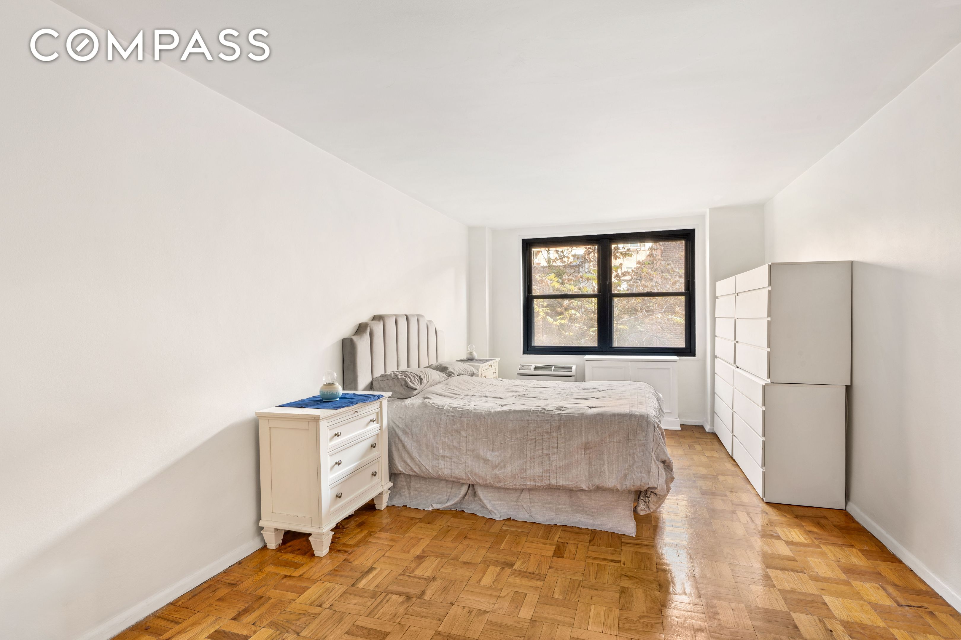 #12 photo, 315 E 70th Street, マンハッタン Lenox Hill , NY 10021