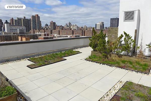 #14 photo, 353 E 104TH Street, マンハッタン East Harlem , NY 10029