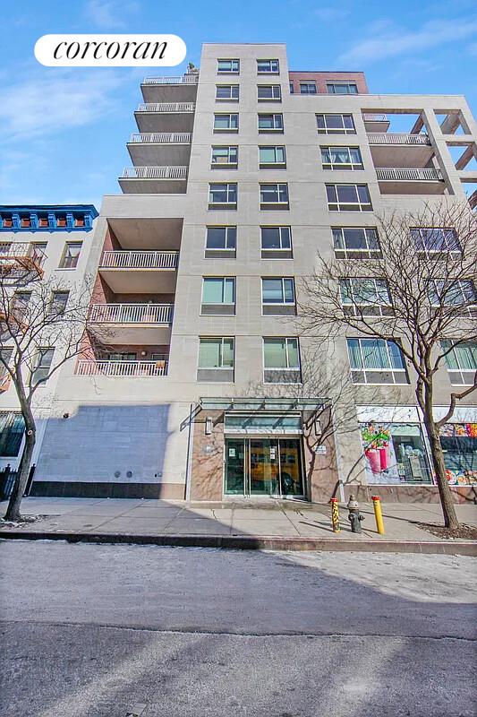 #16 photo, 353 E 104TH Street, マンハッタン East Harlem , NY 10029