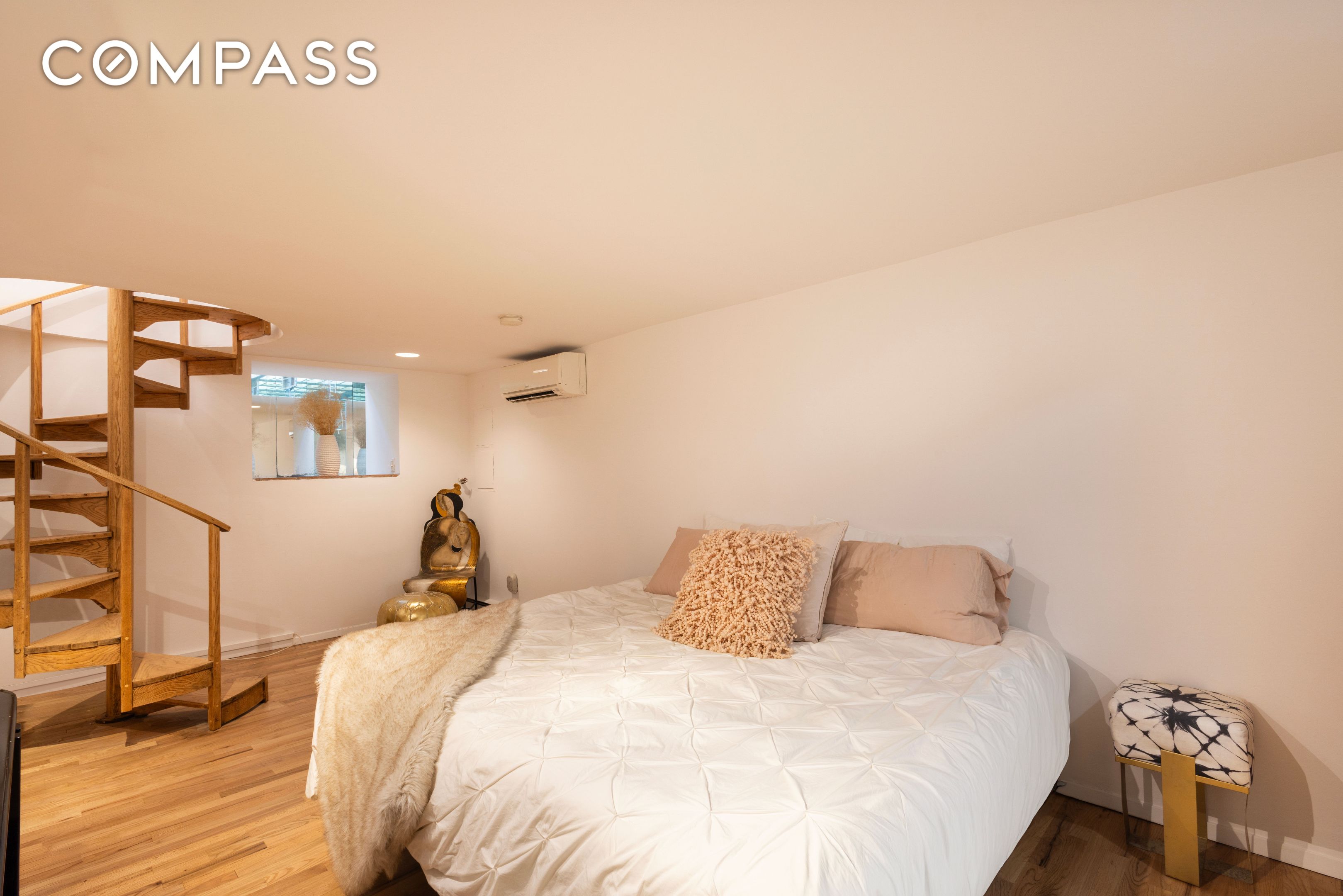 #10 photo, 354 W 23rd Street, マンハッタン Chelsea , NY 10011