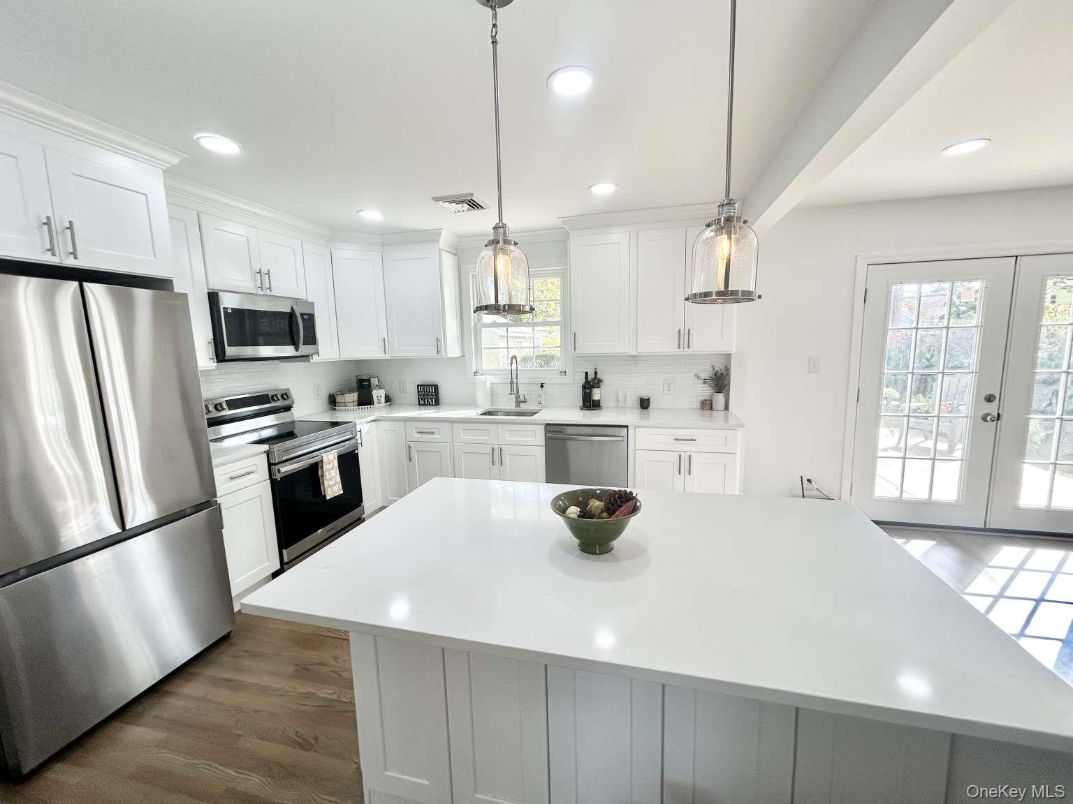 #7 photo, 1390 Wilson Road, ナッソー郡 East Meadow , NY 11554