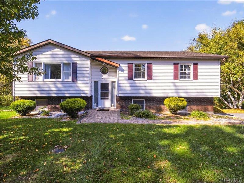 #1 photo, 50 Cunningham Lane, Poughquag , NY 12570