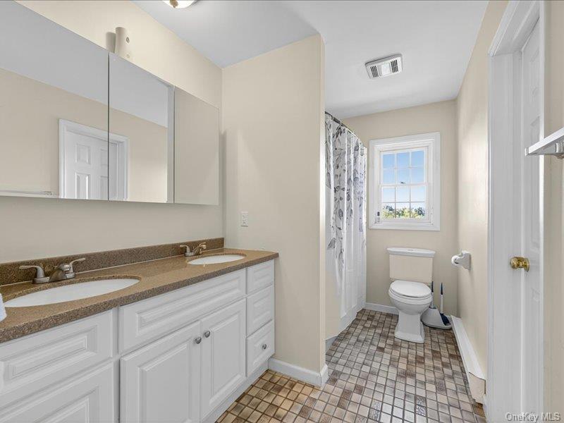 #18 photo, 50 Cunningham Lane, Poughquag , NY 12570