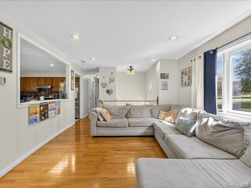 #7 photo, 50 Cunningham Lane, Poughquag , NY 12570