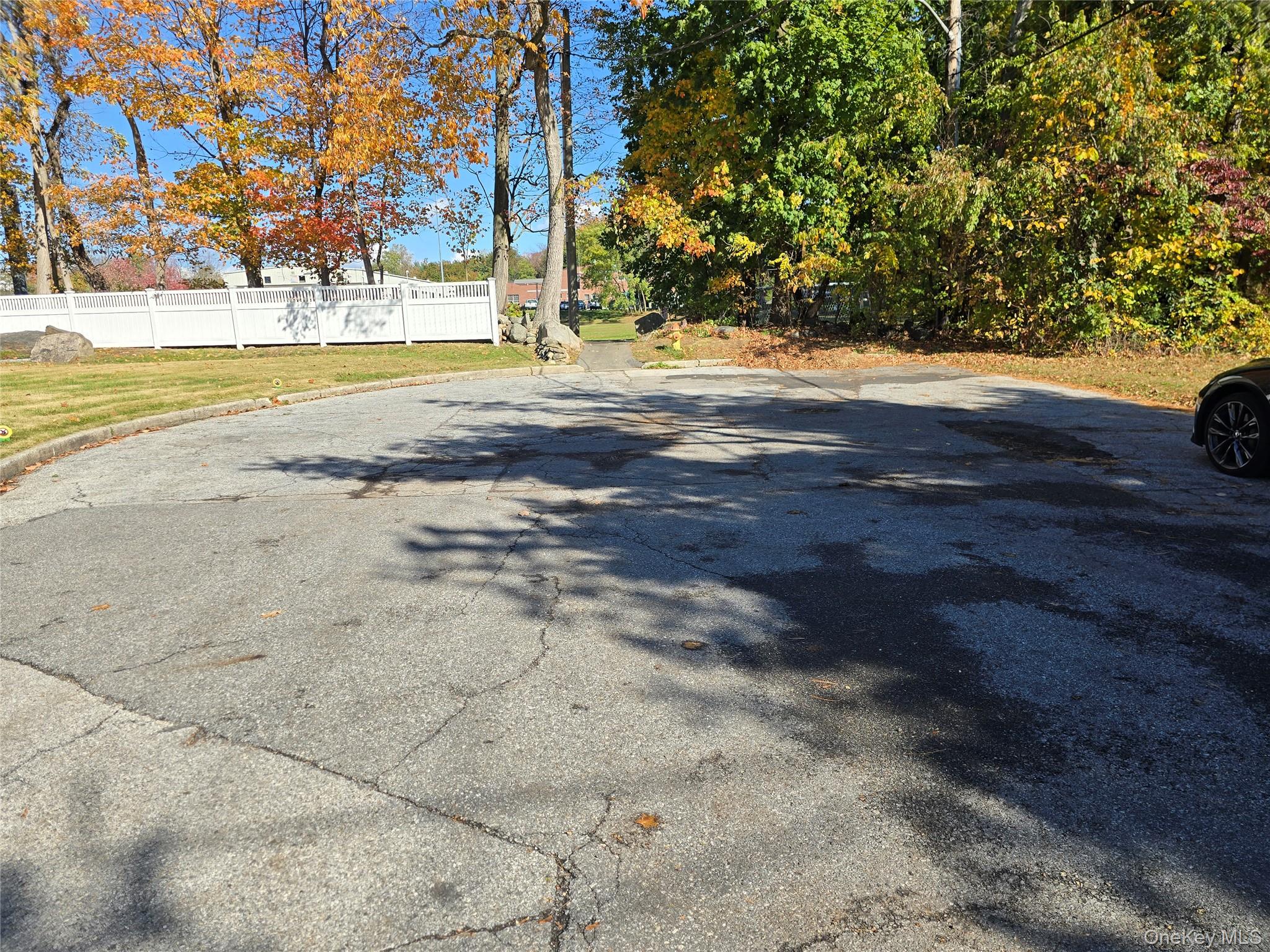 #17 photo, 24 Oakbrook Road, Ossining , NY 10562