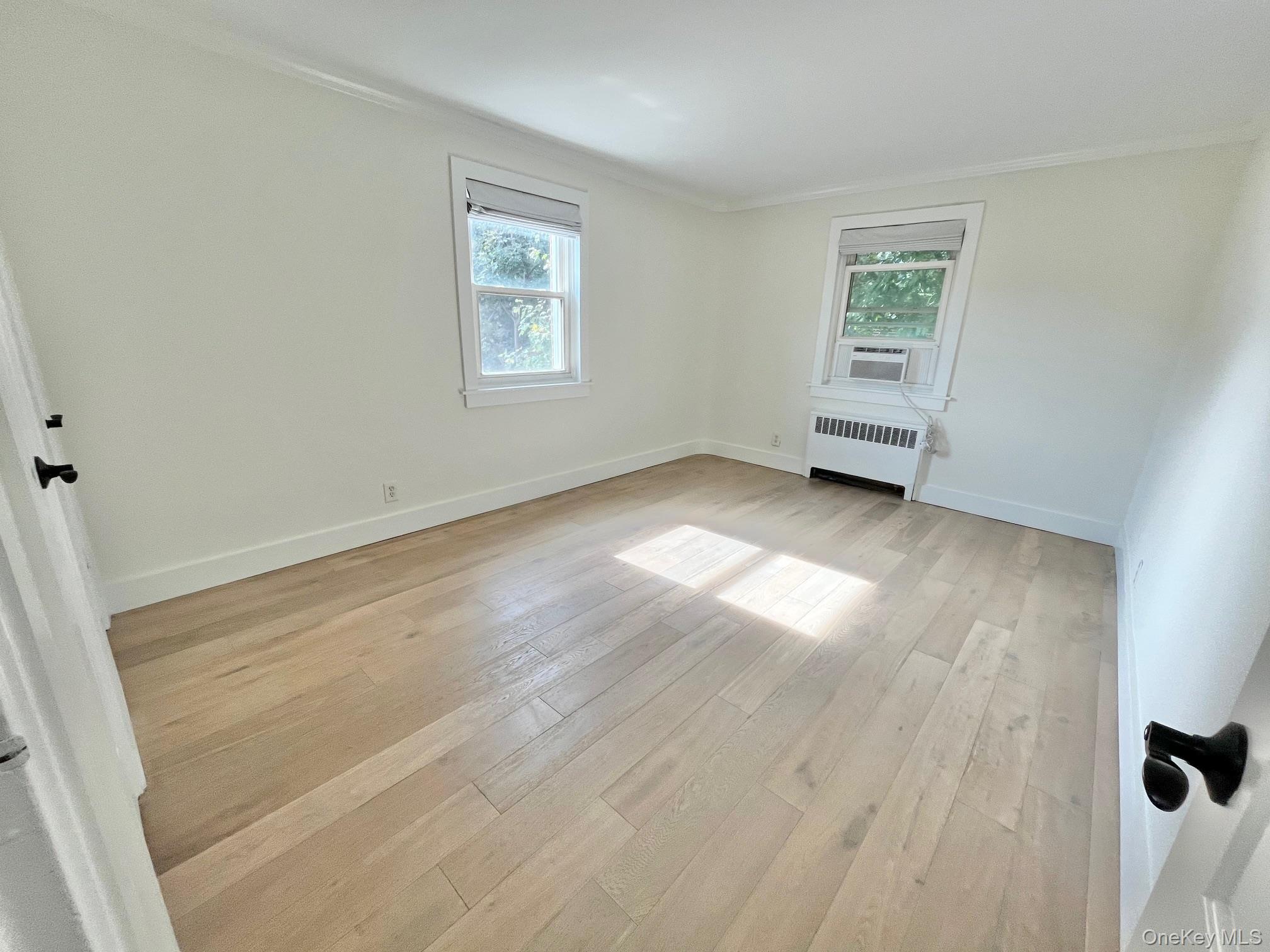 #13 photo, 450 Pelham Road, New Rochelle , NY 10805