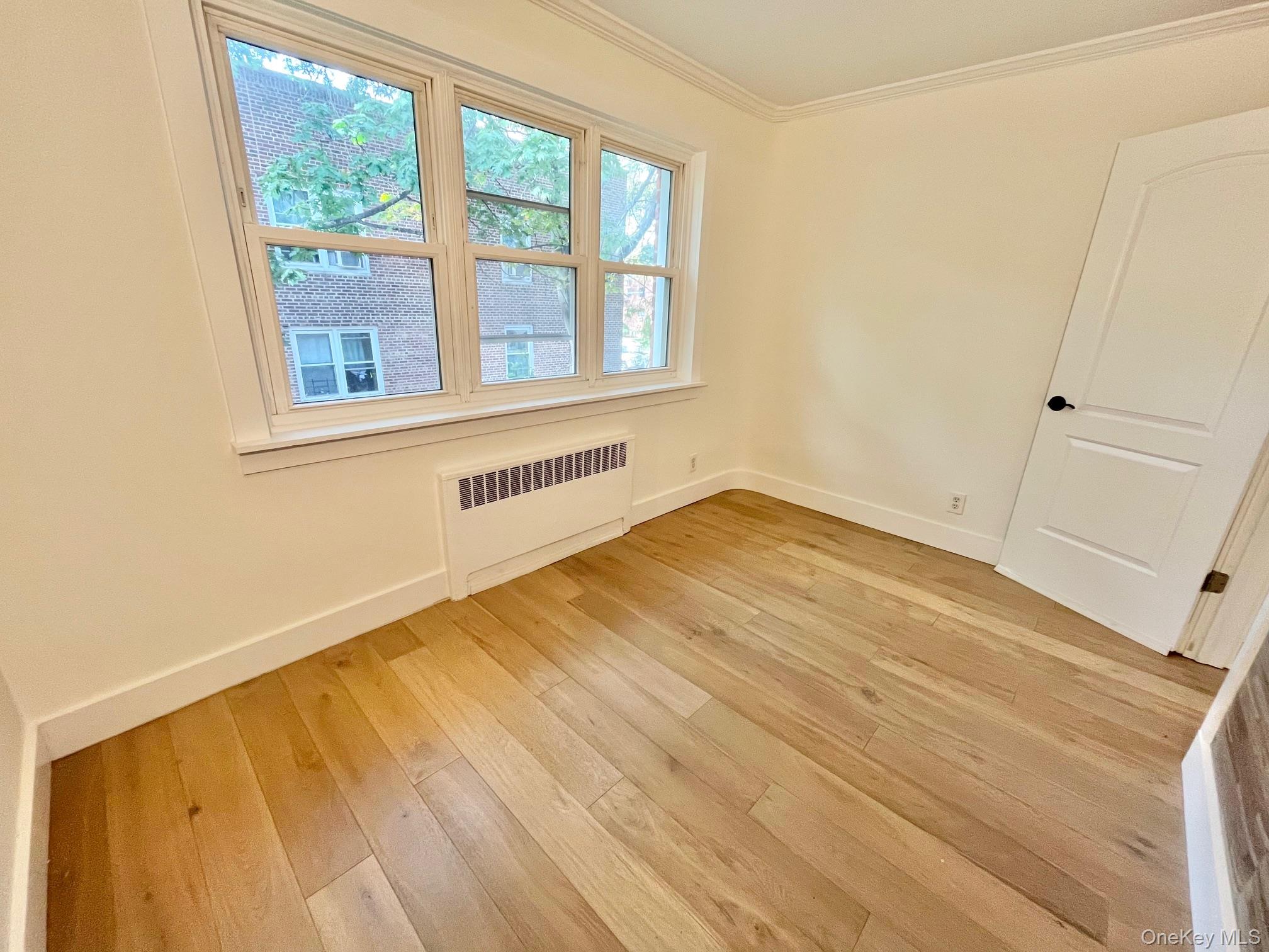 #18 photo, 450 Pelham Road, New Rochelle , NY 10805