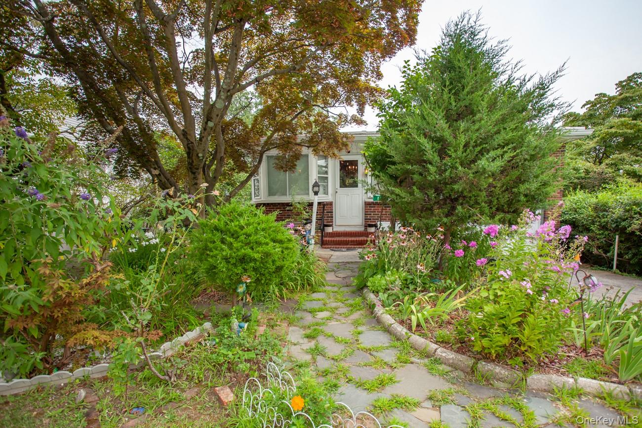 #1 photo, 211 Broadway, Verplanck , NY 10596