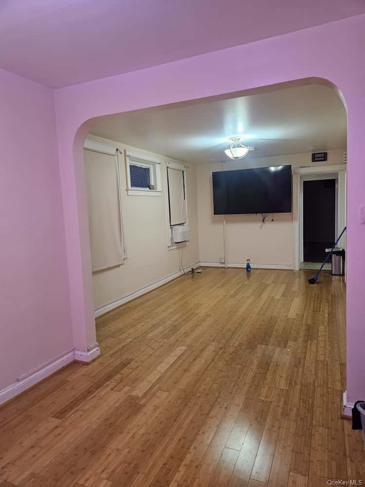 #12 photo, 13929 87th Road, Jamaica , NY 11435