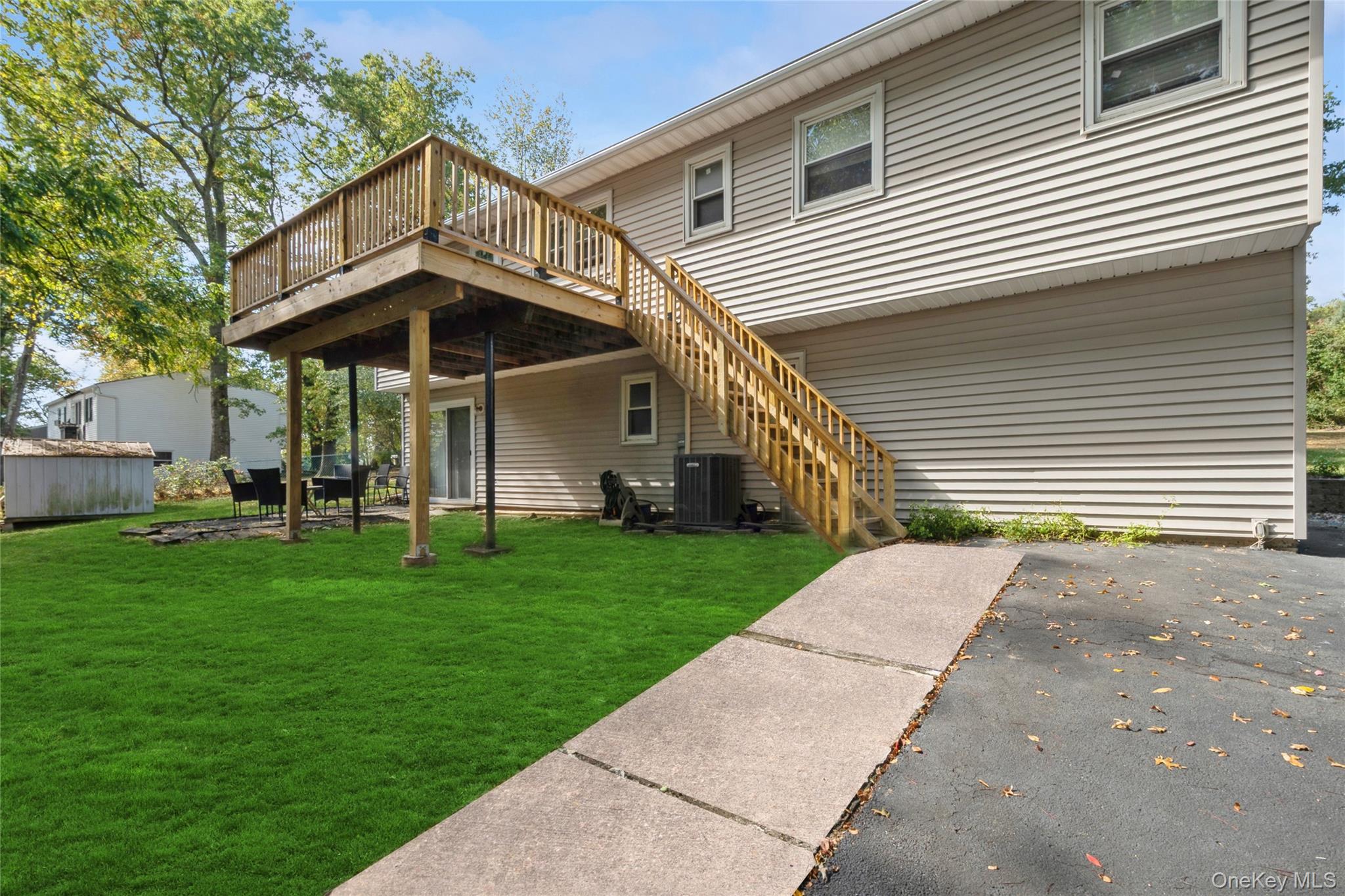 #1 photo, 42 Mesa Place, Nanuet , NY 10954