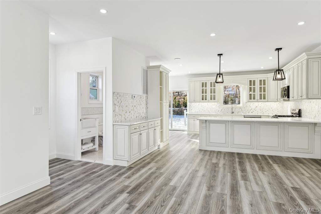 #5 photo, 70 W Broadway, Nyack , NY 10960