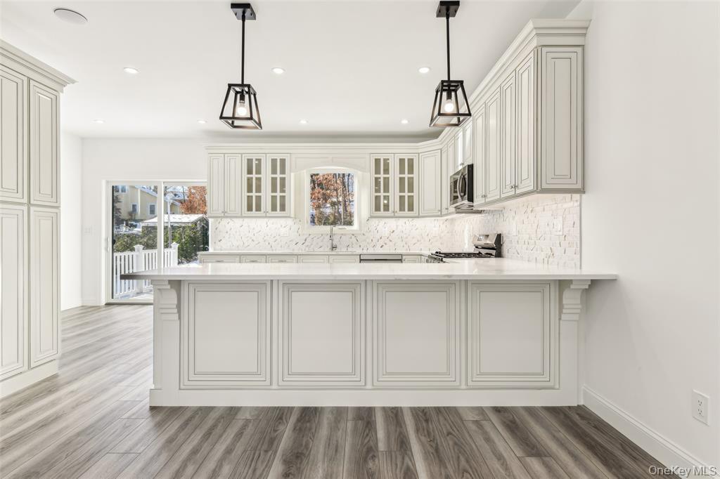 #6 photo, 70 W Broadway, Nyack , NY 10960