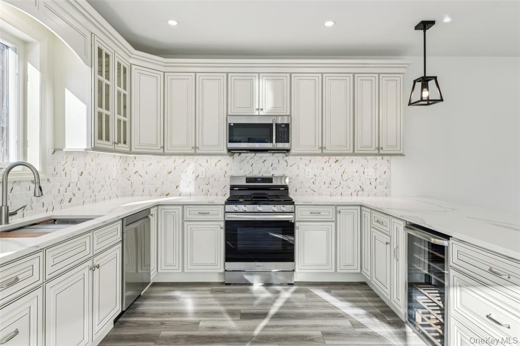 #7 photo, 70 W Broadway, Nyack , NY 10960