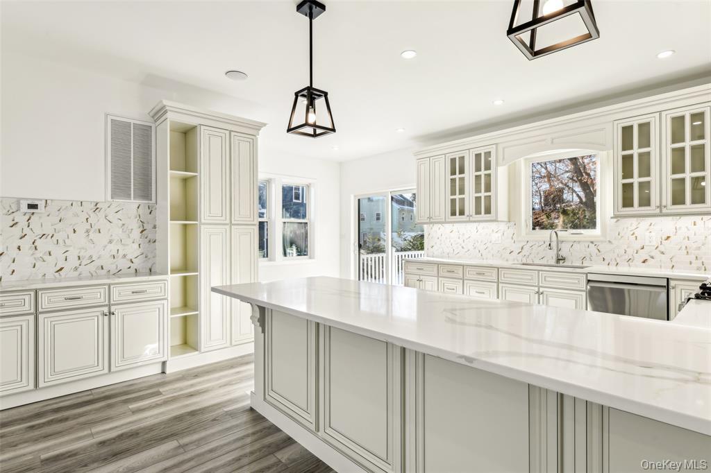 #9 photo, 70 W Broadway, Nyack , NY 10960