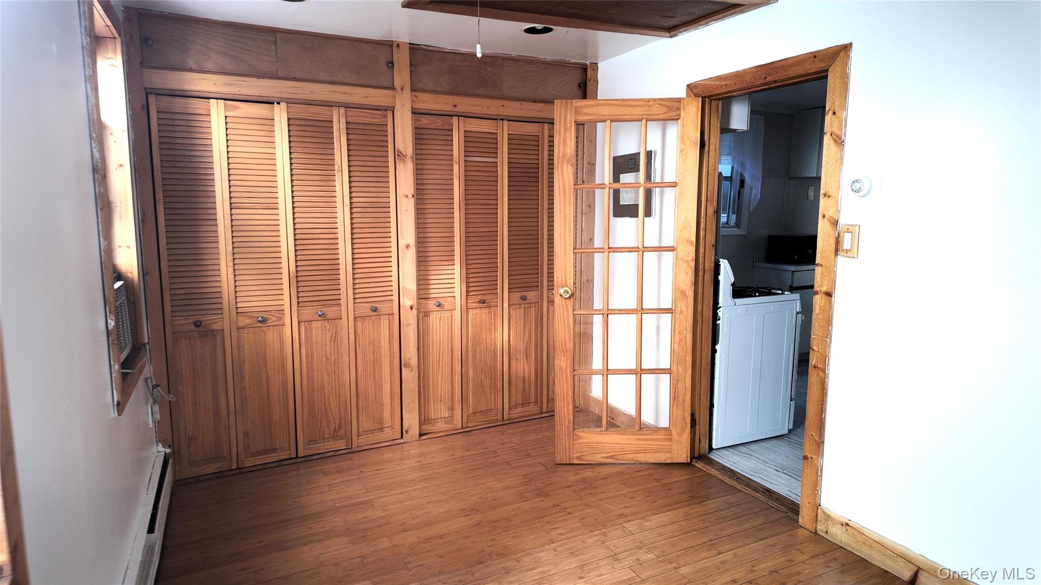 #8 photo, 3249 Barkley Avenue, ブロンクス区 Bronx , NY 10465