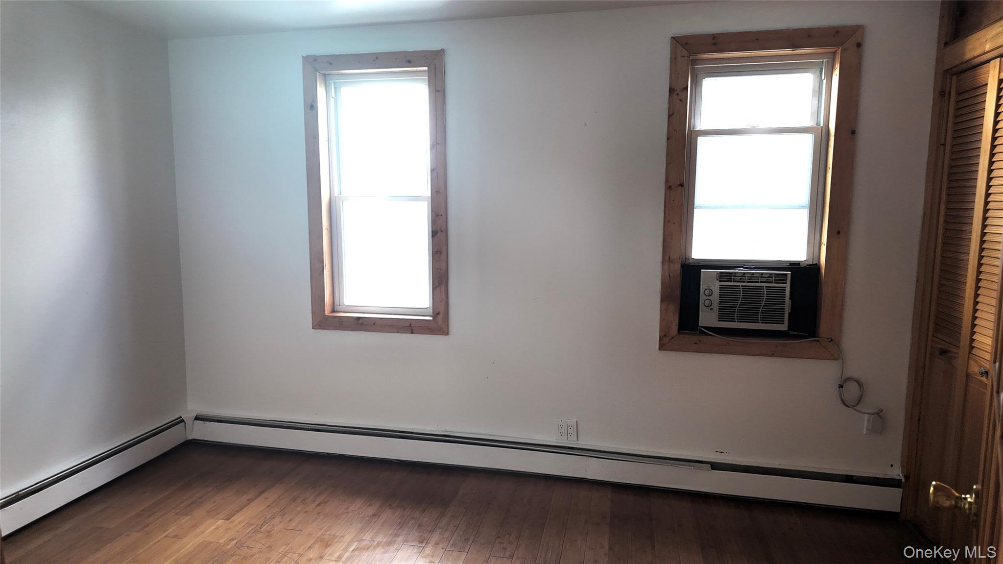 #9 photo, 3249 Barkley Avenue, ブロンクス区 Bronx , NY 10465