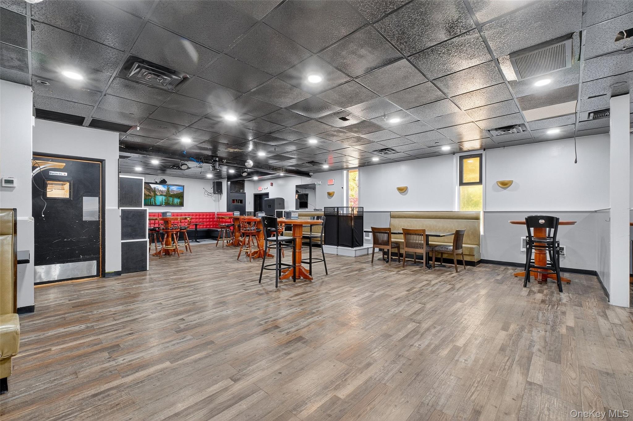 #18 photo, 1220 Oregon Road, Cortlandt Manor , NY 10567