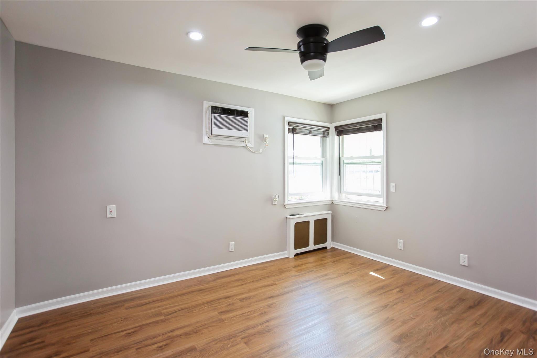 #8 photo, 319 Beach 63rd Street, Arverne , NY 11692