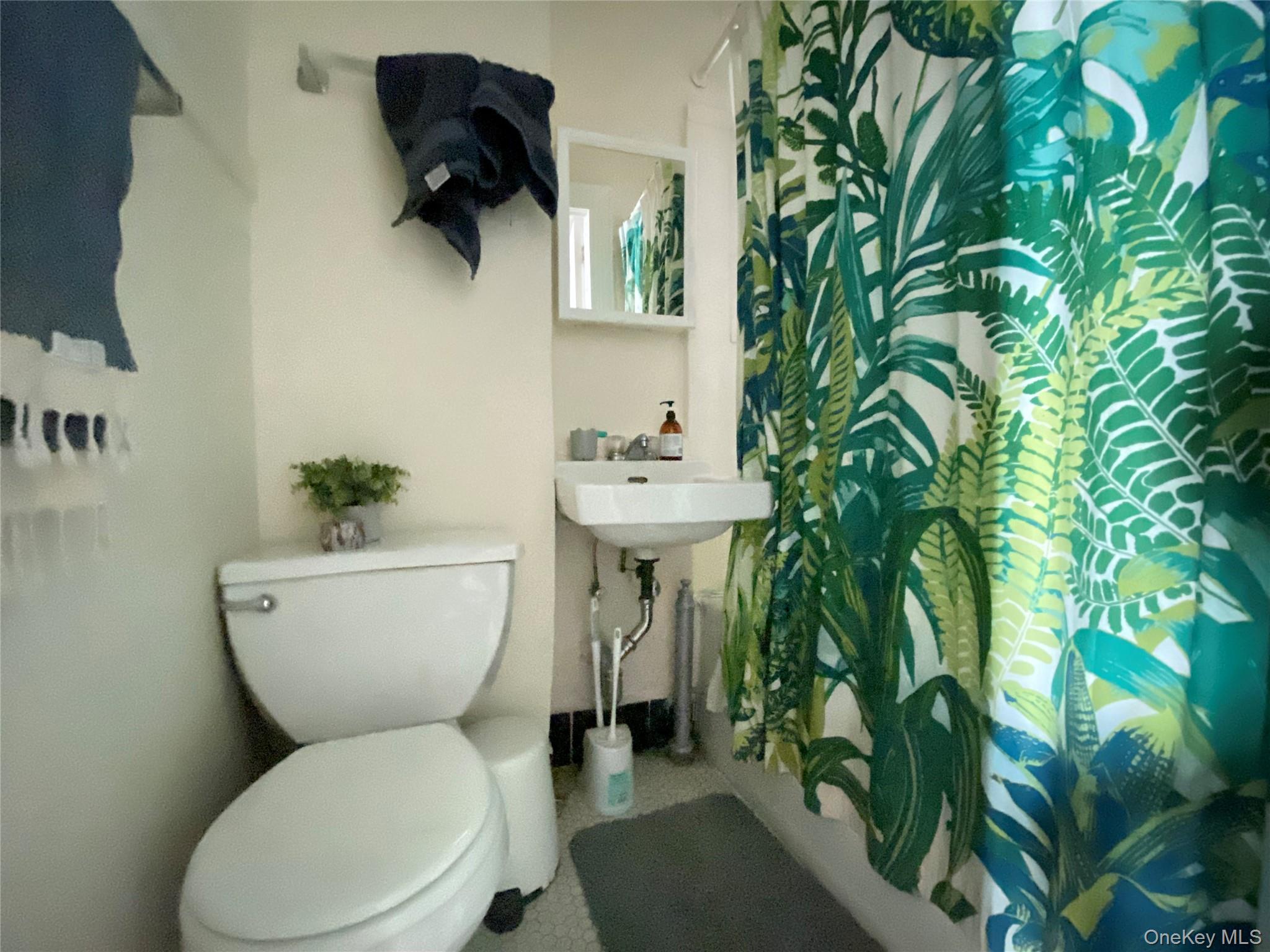 #15 photo, 4808 Broadway, クイーンズ区 Astoria , NY 11103