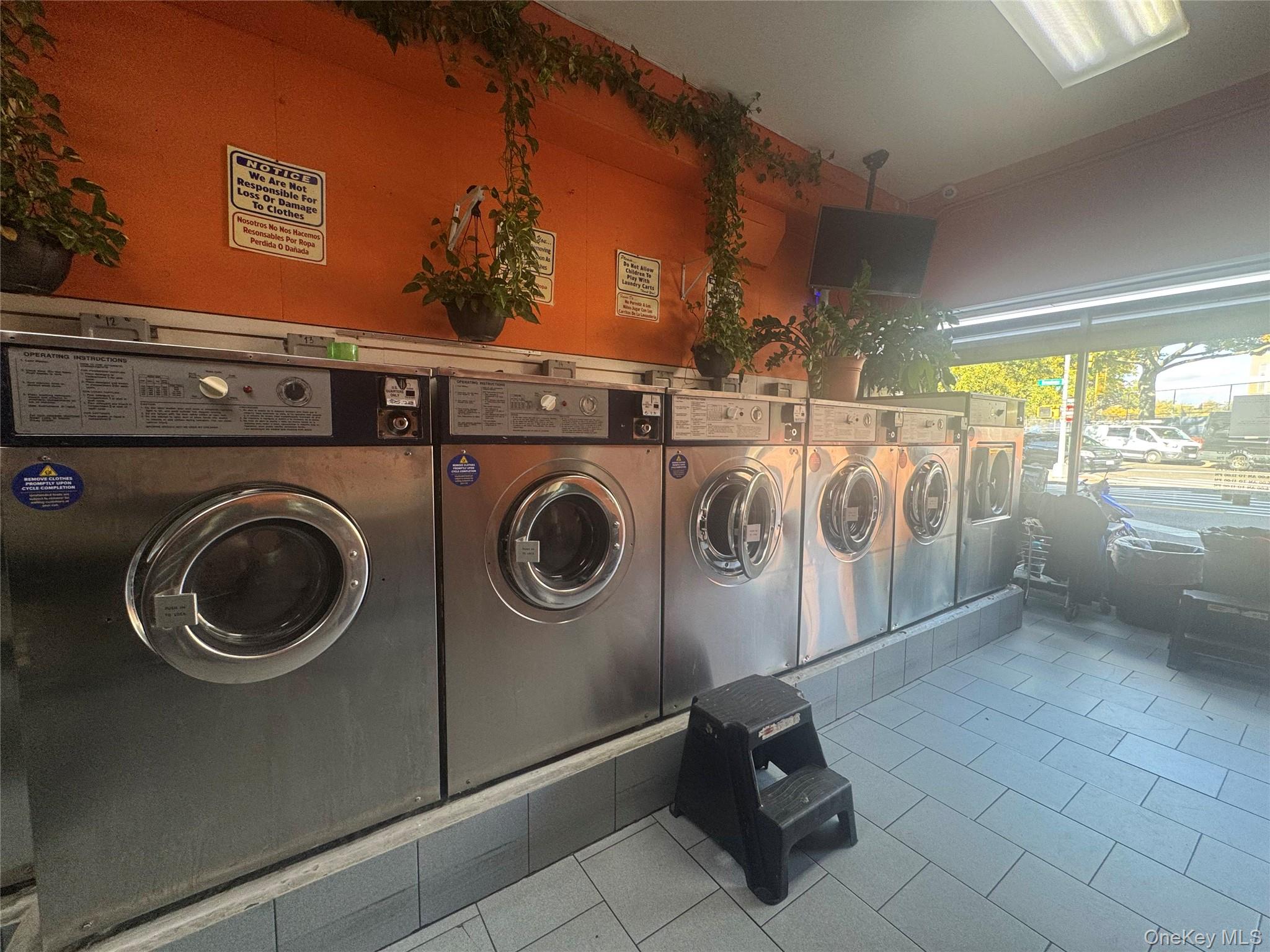 #2 photo, 4808 Broadway, クイーンズ区 Astoria , NY 11103