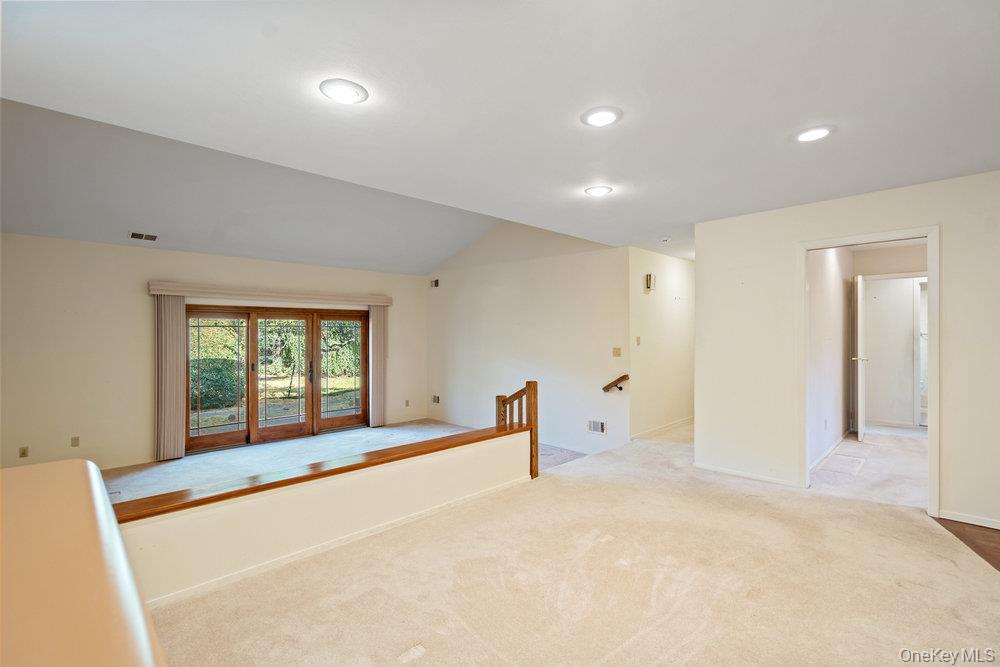 #12 photo, 118 Estate Drive, ナッソー郡 Jericho , NY 11753