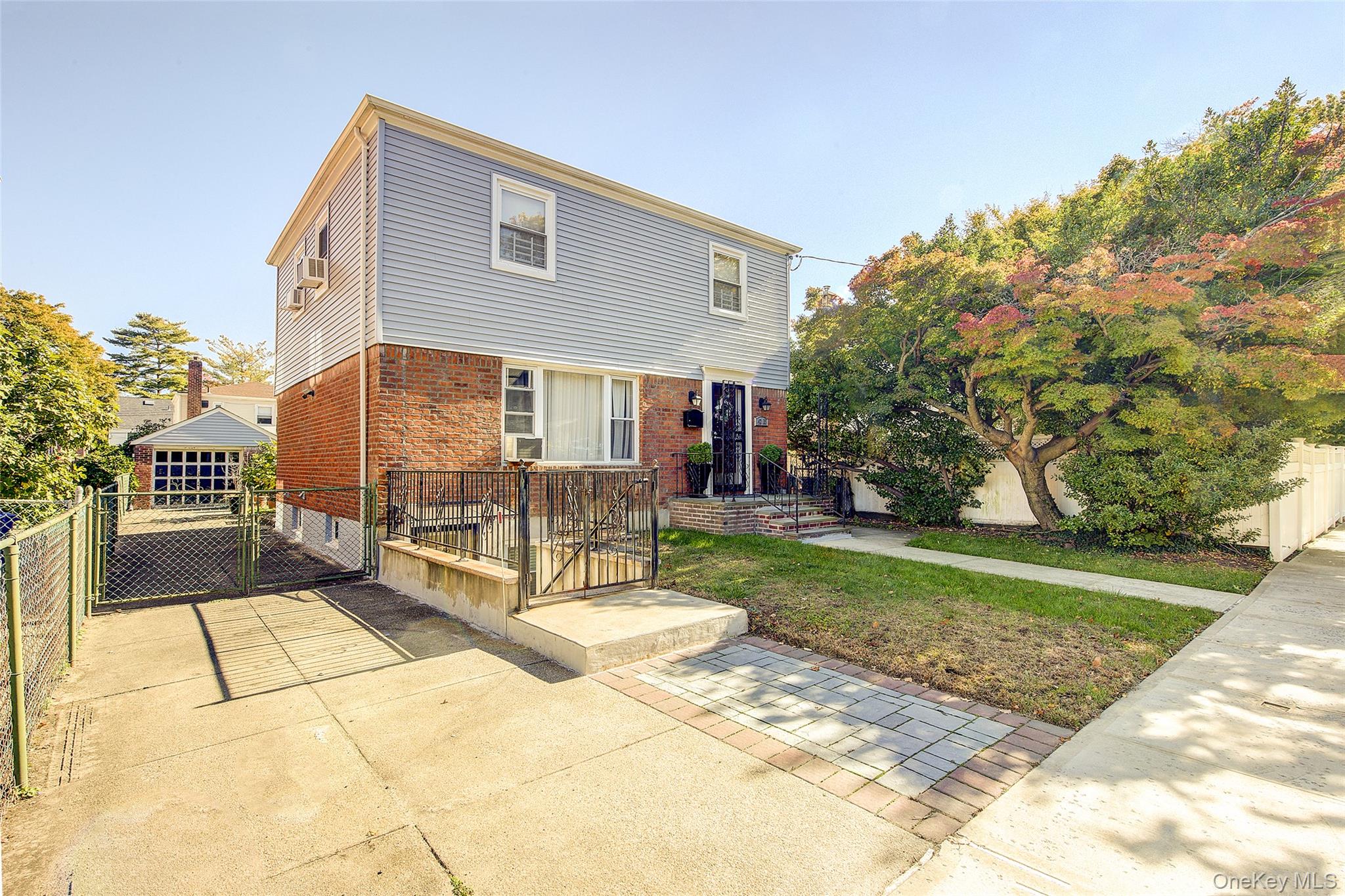 #2 photo, 42-35 217th Street, クイーンズ区 Bayside , NY 11361