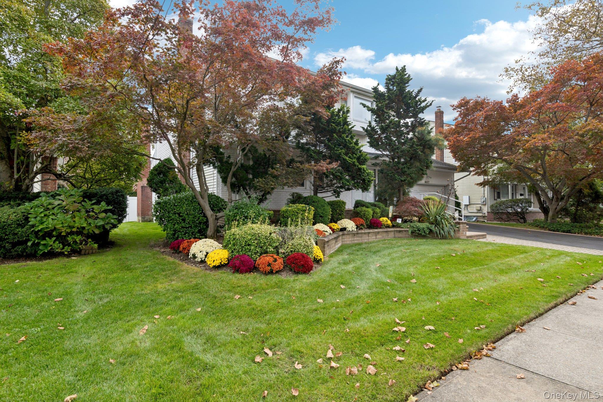 #3 photo, 987 S End, ナッソー郡 Woodmere , NY 11598