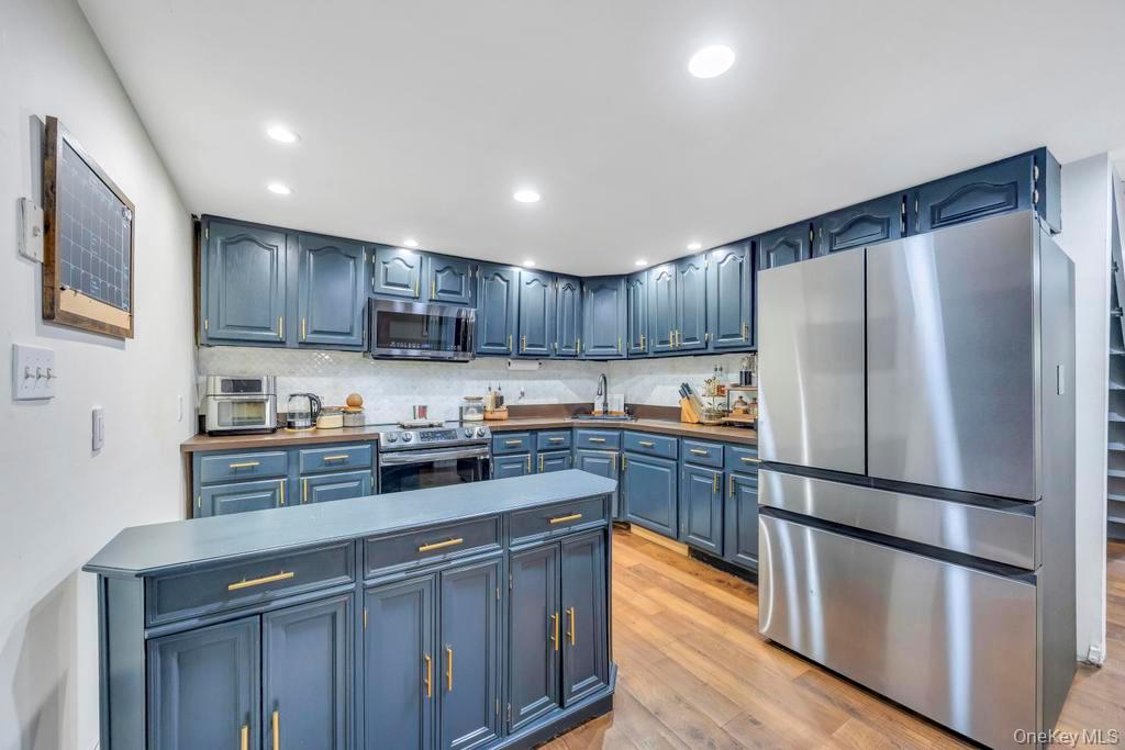 #9 photo, 80 S Bedford Avenue, サフォーク郡 Islandia , NY 11749