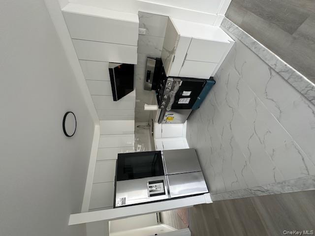 #6 photo, 134 Beach 27th Street, Far Rockaway , NY 11691