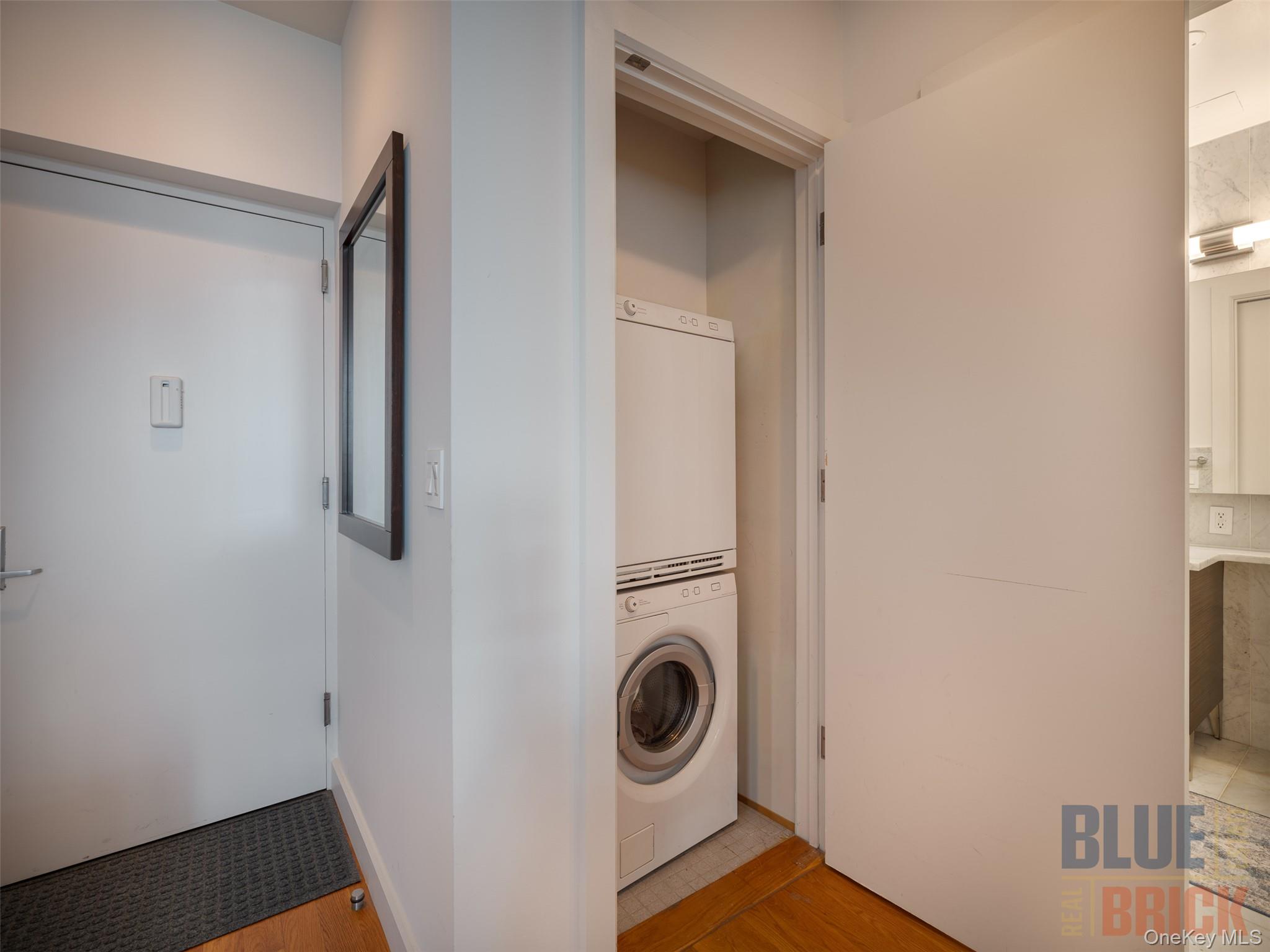 #12 photo, 11-24 31st Avenue, Astoria , NY 11106